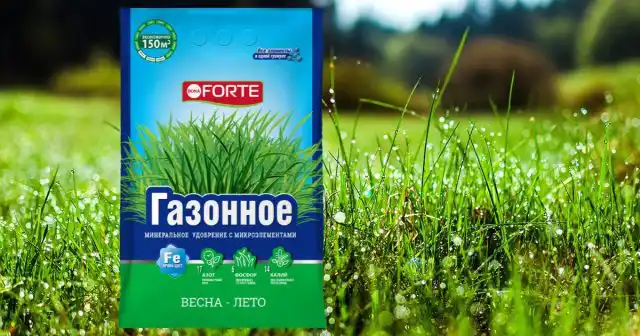 Подкормка гранулированным удобрением Газонное Bona Forte отлично восстанавливает силы травы и помогает ей не проиграть в битве с конкурентом.