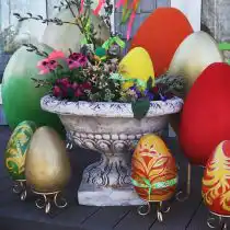 Пасхальное декорирование зоны с вазоном