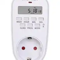 Умная розетка с дисплеем тайминга.