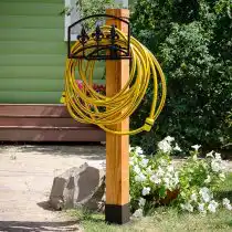 Стойка для шланга с деревом и металлом чёрная