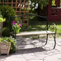Элегантная кованая скамейка
