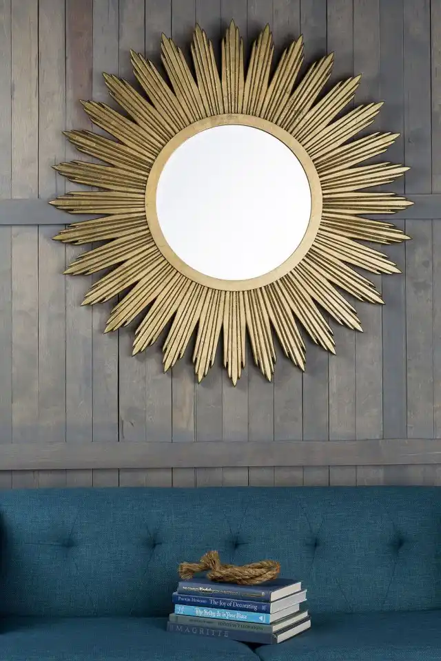 Зеркало в виде солнца