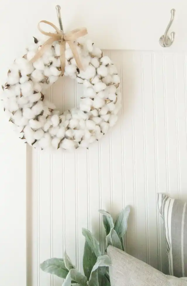 Венок из хлопка