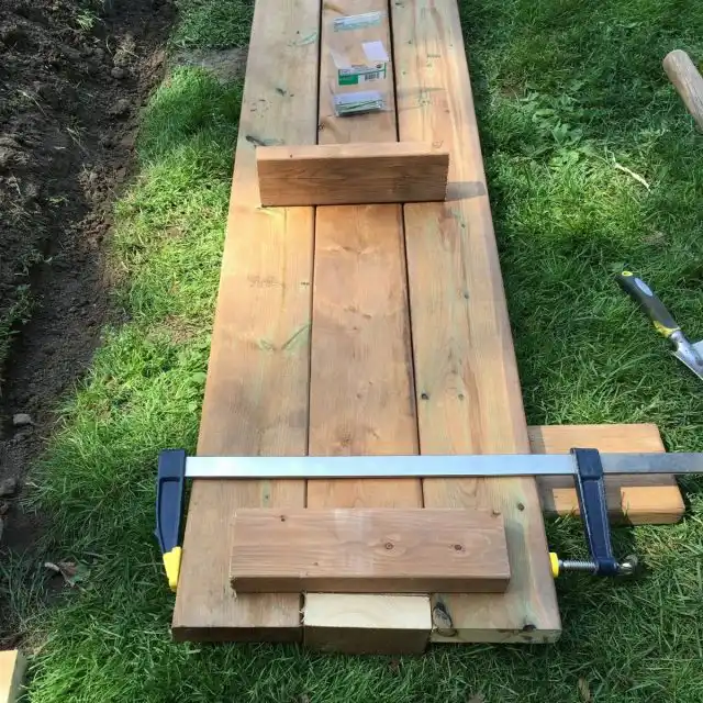 Короб для высокой грядки мы делаем из досок