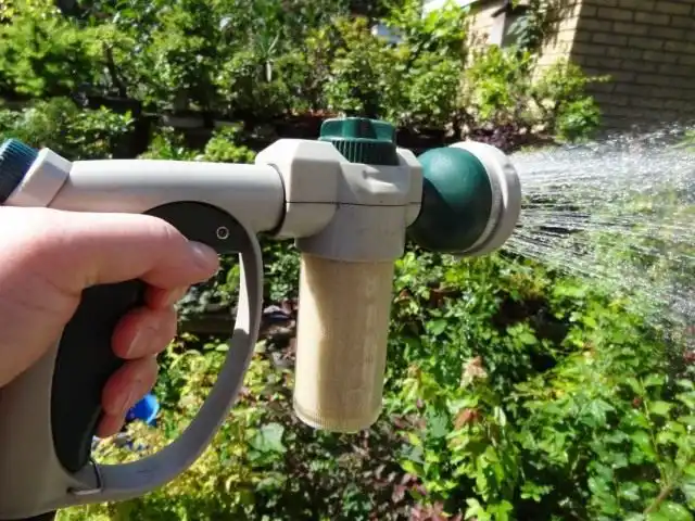 Обработка растений и грунта биоудобрением