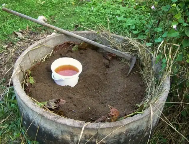 Закладка ЭМ-компоста